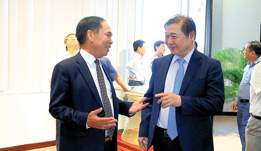 TSKH Phan Xuân Dũng: Hội Dầu khí Việt Nam đã có nhiều đóng góp lớn cho sự phát triển của ngành Dầu khí TSKH Phan Xuân Dũng: Hội Dầu khí Việt Nam đã có nhiều đóng góp lớn cho sự phát triển của ngành Dầu khí