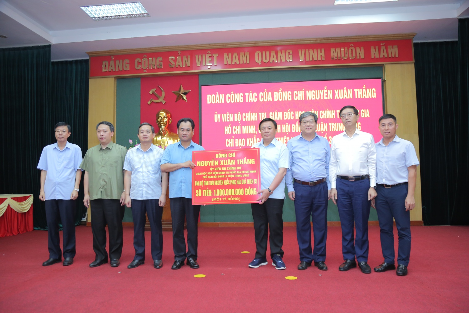 Petrovietnam thăm hỏi, động viên nhân dân gặp thiệt hại do bão số 3 tại Thái Nguyên Petrovietnam thăm hỏi, động viên nhân dân gặp thiệt hại do bão số 3 tại Thái Nguyên