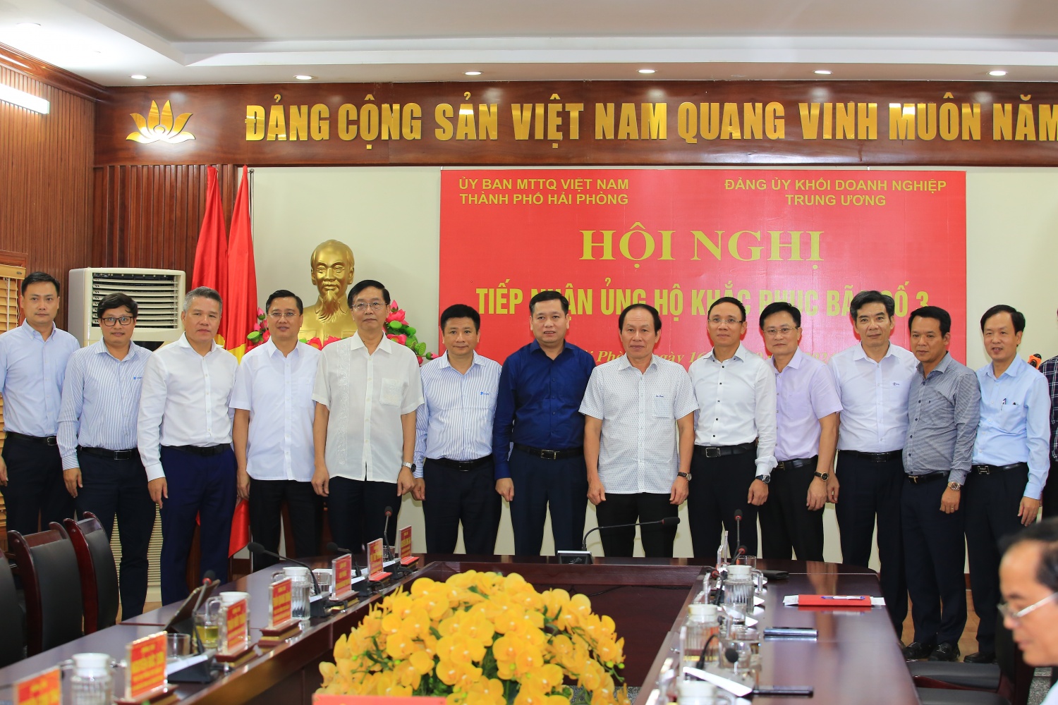 Petrovietnam hỗ trợ khắc phục cơn bão số 3 tại Hải Phòng Petrovietnam hỗ trợ khắc phục cơn bão số 3 tại Hải Phòng