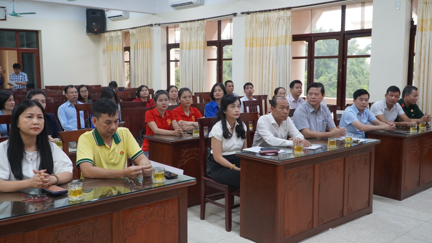 Petrovietnam hỗ trợ các tỉnh Thái Bình, Nam Định, Ninh Bình khắc phục hậu quả sau bão số 3 Petrovietnam hỗ trợ các tỉnh Thái Bình, Nam Định, Ninh Bình khắc phục hậu quả sau bão số 3
