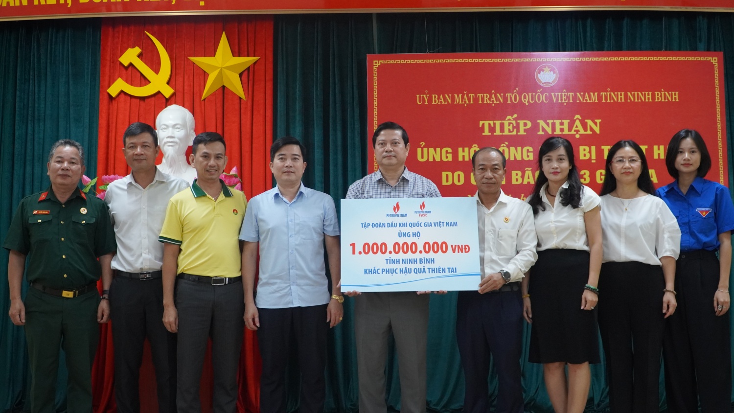 Petrovietnam hỗ trợ các tỉnh Thái Bình, Nam Định, Ninh Bình khắc phục hậu quả sau bão số 3 Petrovietnam hỗ trợ các tỉnh Thái Bình, Nam Định, Ninh Bình khắc phục hậu quả sau bão số 3