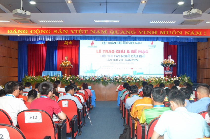 Bế mạc Hội thi tay nghề Dầu khí lần thứ VIII năm 2024: Tôn vinh những bàn tay vàng của ngành Dầu khí Bế mạc Hội thi tay nghề Dầu khí lần thứ VII năm 2024: Tôn vinh những bàn tay vàng của ngành Dầu khí