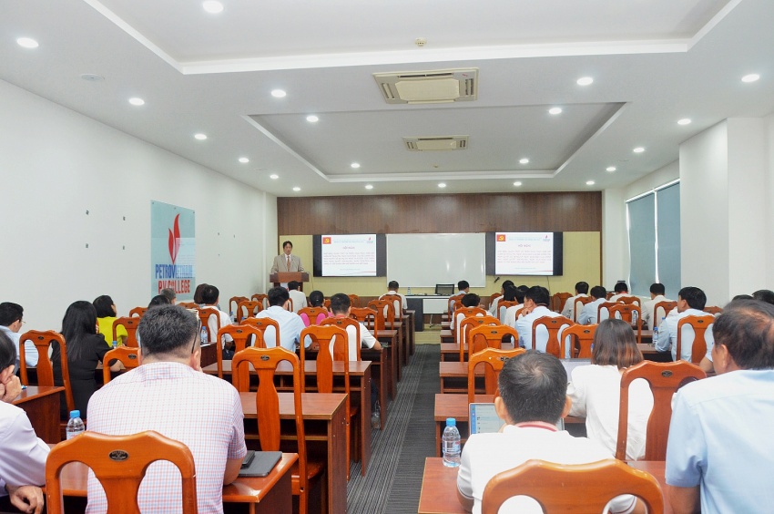 Đảng ủy PV College quán triệt, triển khai thực hiện Kết luận số 76-KL/TW Đảng ủy PV College quán triệt, triển khai thực hiện Kết luận 76-KL/TW