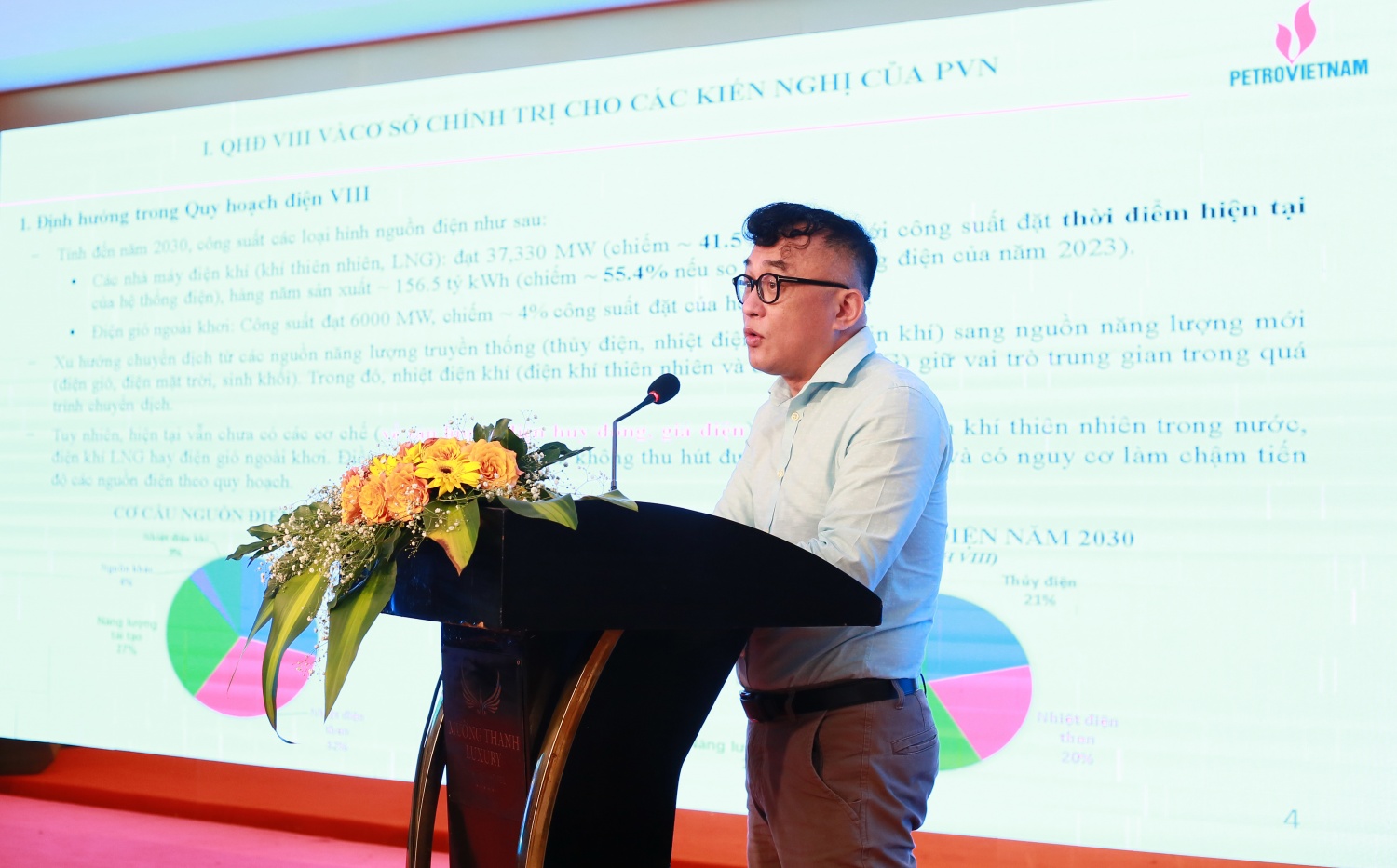 Phó Tổng Giám đốc Petrovietnam Phan Tử Giang góp ý cho Dự thảo Luật Phó Tổng Giám đốc Petrovietnam Phan Tử Giang góp ý cho Dự thảo Luật