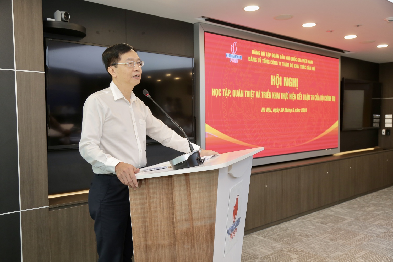 Đảng ủy PVEP quán triệt, triển khai thực hiện Kết luận số 76-KL/TW Đảng ủy PVEP quán triệt, triển khai thực hiện Kết luận số 76-KL/TW