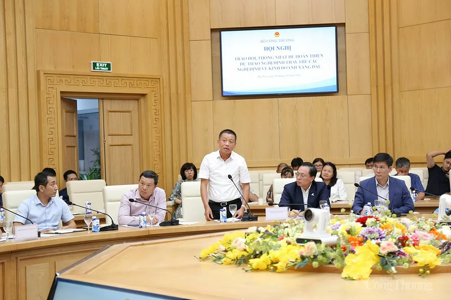Petrovietnam kiến nghị bổ sung quy định về thương nhân bao tiêu sản phẩm xăng dầu Petrovietnam kiến nghị bổ sung quy định về thương nhân bao tiêu sản phẩm xăng dầu