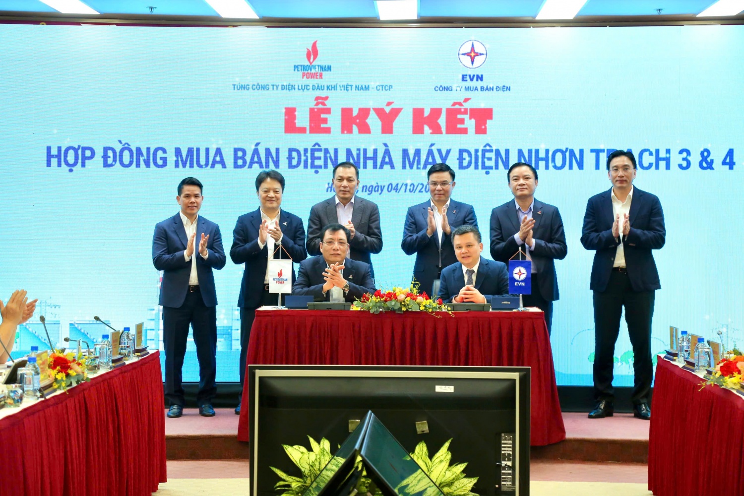 Petrovietnam về đích chỉ tiêu doanh thu và nộp ngân sách cả năm 2024 Petrovietnam về đích chỉ tiêu doanh thu và nộp ngân sách cả năm 2024
