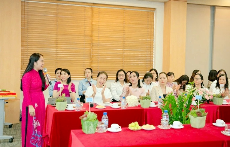 Phụ nữ PVCFC: “Thay đổi để hạnh phúc” Phụ nữ PVCFC - Thay đổi để hạnh phúc