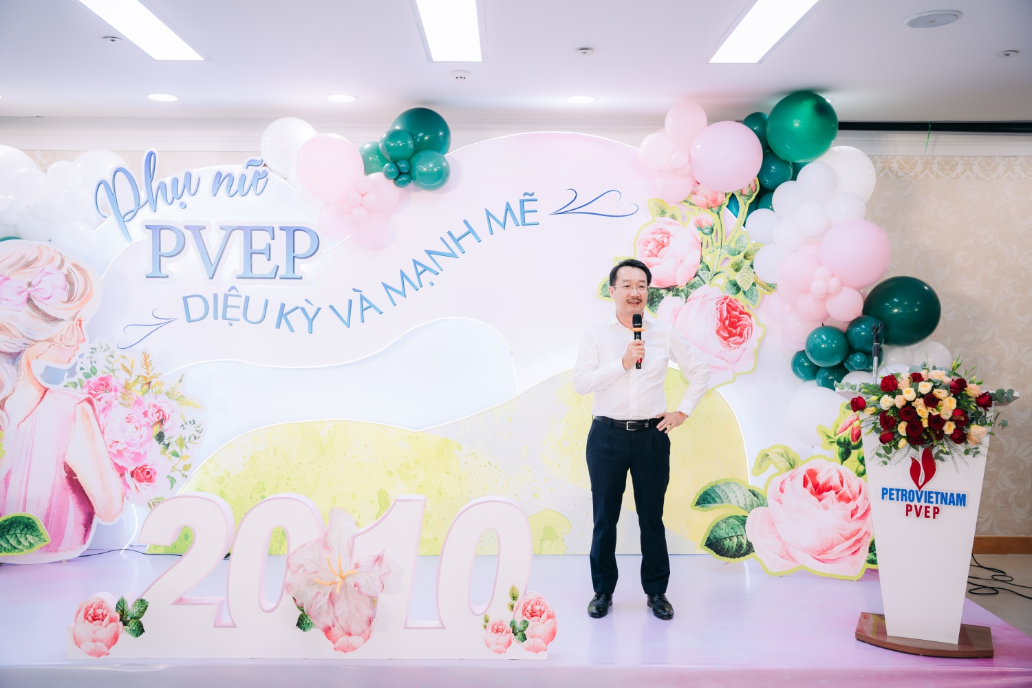 Phụ nữ PVEP “Diệu kỳ và Mạnh mẽ” Phụ nữ PVEP “Diệu kỳ và Mạnh mẽ”