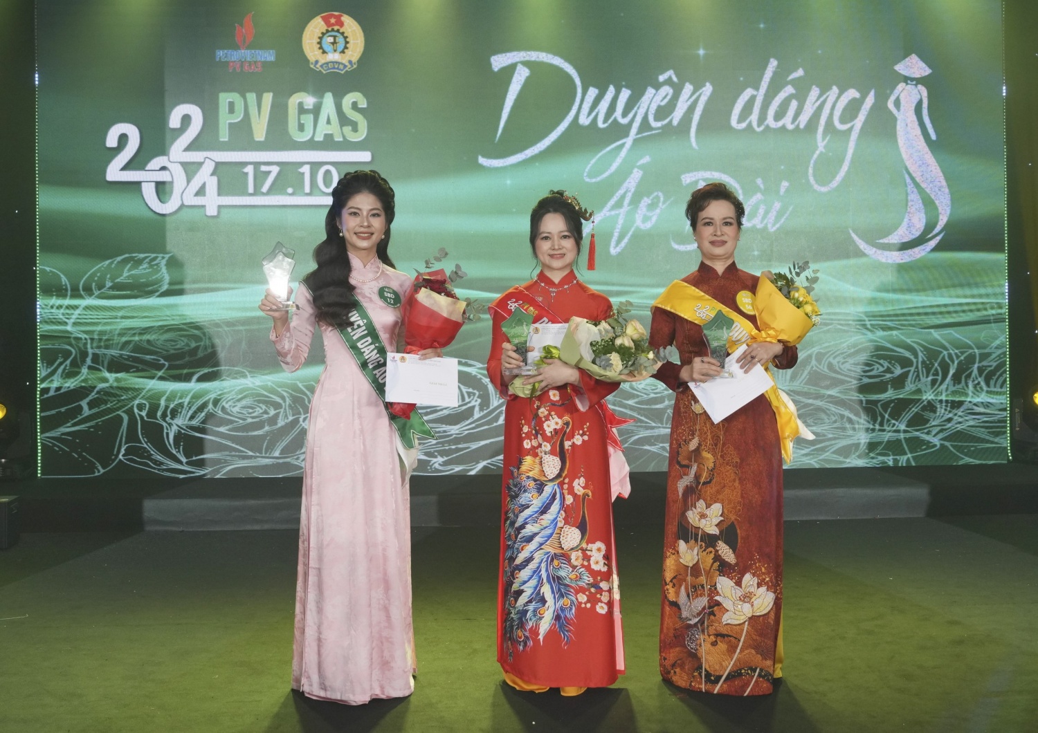 Cuộc thi “Duyên dáng Áo dài PV GAS” lan tỏa vẻ đẹp nữ ngành công nghiệp khí Cuộc thi “Duyên dáng Áo dài PV GAS” lan tỏa vẻ đẹp nữ ngành công nghiệp khí