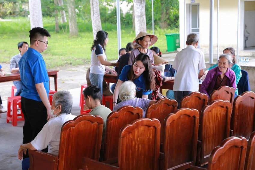 Đoàn Thanh niên PTSC đồng hành tổ chức Chương trình Đoàn Thanh niên PTSC đồng hành tổ chức Chương trình 'Chăm sóc sức khỏe Cộng đồng' tại Hà Tĩnh