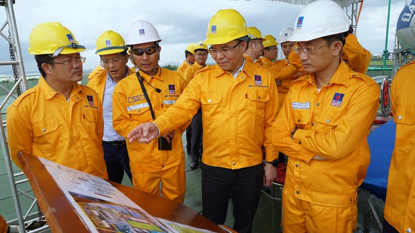 “Quản trị biến động” đưa Petrovietnam vươn lên mạnh mẽ “Quản trị biến động” đưa Petrovietnam vươn lên mạnh mẽ