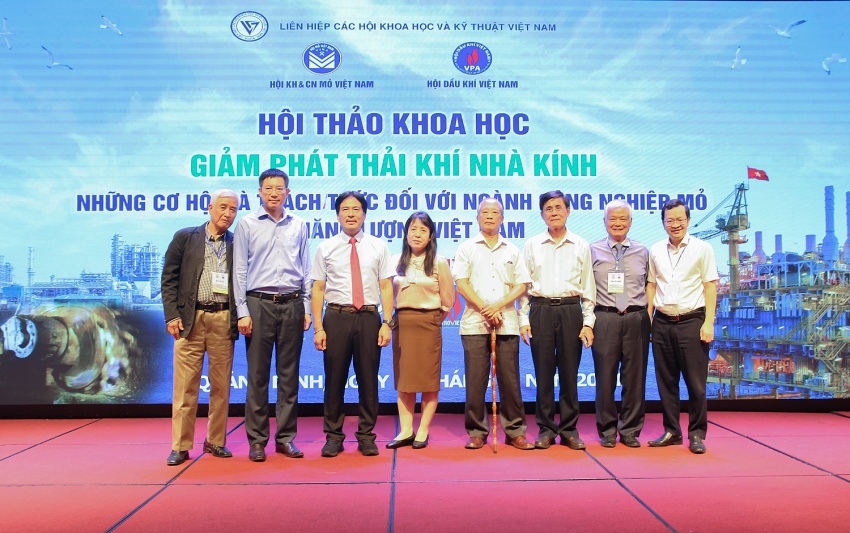 Hội thảo chia sẻ giảm phát thải khí nhà kính trong ngành Công nghiệp Mỏ và Năng lượng tại Việt Nam Hội thảo chia sẻ giảm phát thải khí nhà kính trong ngành Công nghiệp Mỏ và Năng lượng tại Việt Nam