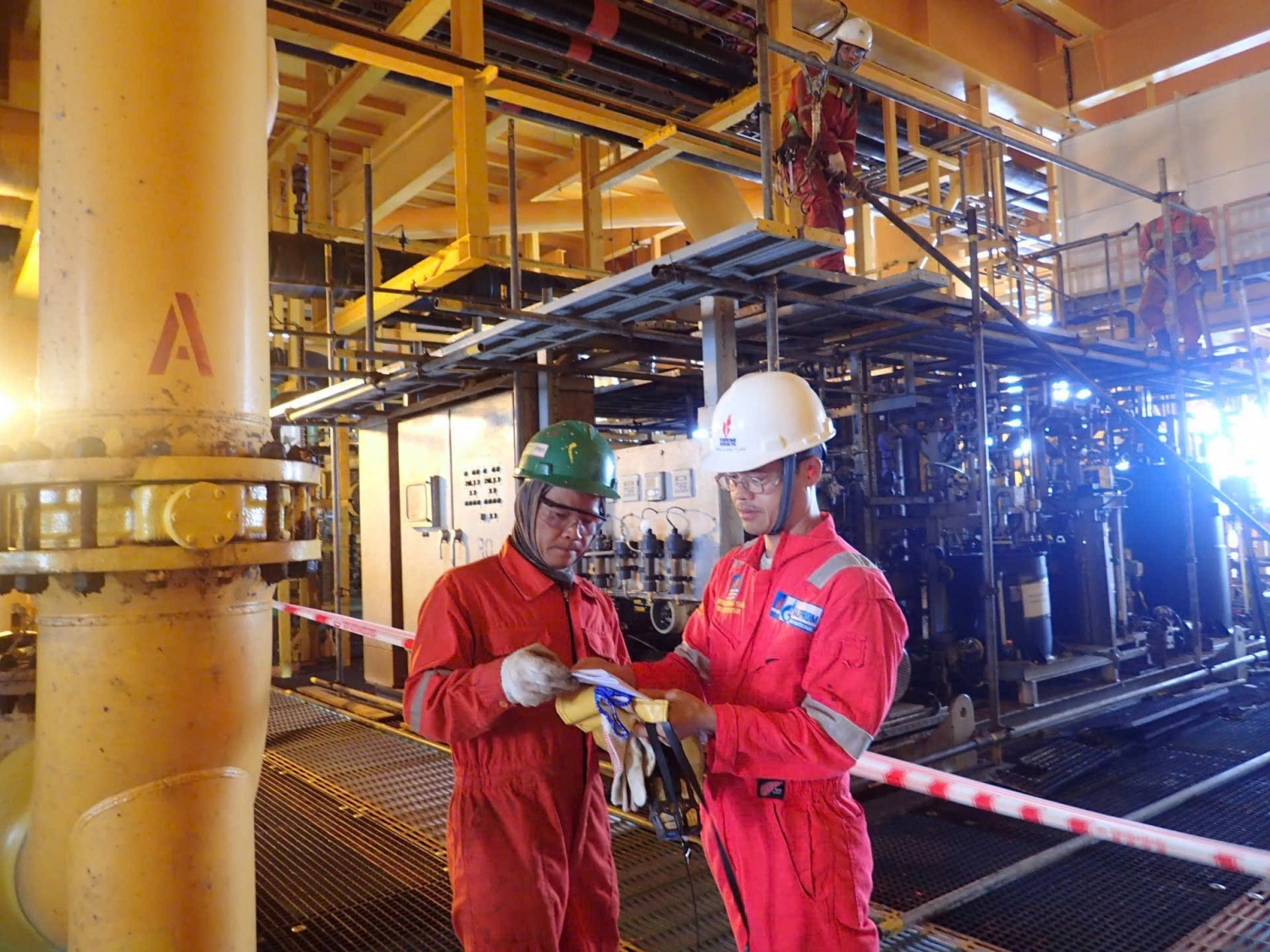 Petrovietnam tập trung các giải pháp cho mục tiêu 1 triệu tỷ đồng doanh thu năm 2024 Petrovietnam tập trung các giải pháp cho mục tiêu 1 triệu tỷ đồng doanh thu năm 2024