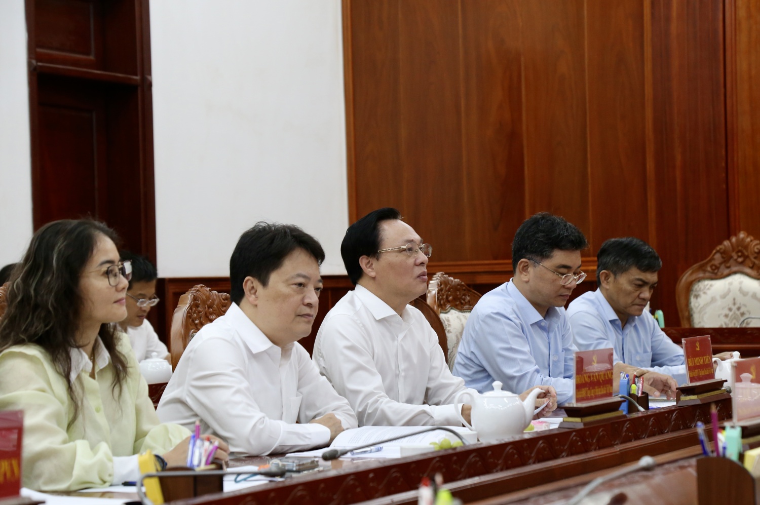 Petrovietnam làm việc với Ban thường vụ Tỉnh ủy Cà Mau về định hướng phát triển Cụm Khí – Điện - Đạm Cà Mau Petrovietnam làm việc với Ban thường vụ Tỉnh ủy Cà Mau về định hướng phát triển Cụm Khí – Điện Đạm Cà Mau