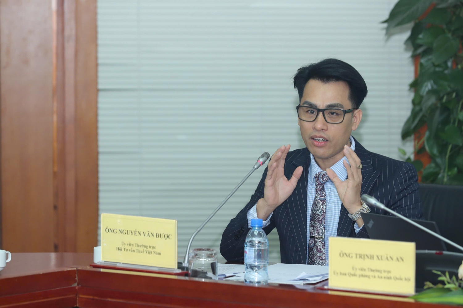 “Không có căn cứ để nói áp thuế GTGT 5% sẽ làm tăng giá phân bón” “Không có căn cứ để nói áp thuế GTGT 5% sẽ làm tăng giá phân bón”