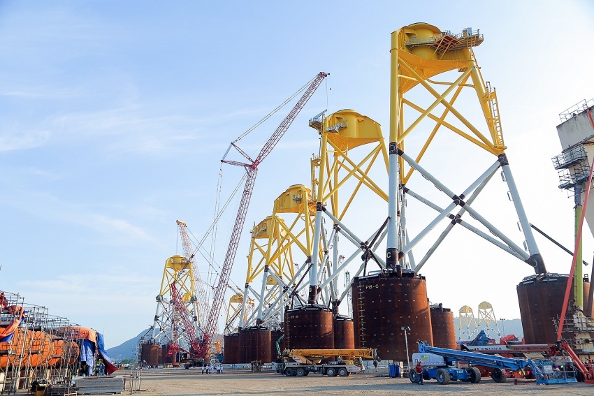 Petrovietnam: “Một đội ngũ – Một mục tiêu”, cho ngọn lửa năng lượng quốc gia luôn rực sáng Petrovietnam: “Một đội ngũ – Một mục tiêu”, cho ngọn lửa năng lượng quốc gia luôn rực sáng