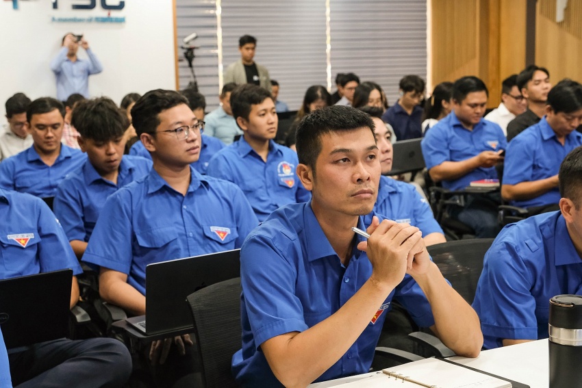 Đoàn thanh niên PTSC  , Hội thảo ứng dụng AI  , nâng cao hiệu suất công việc  , Đoàn Thanh niên Cơ quan Tổng công ty PTSC  , Trường Đại học Dầu khí Việt Nam  , 