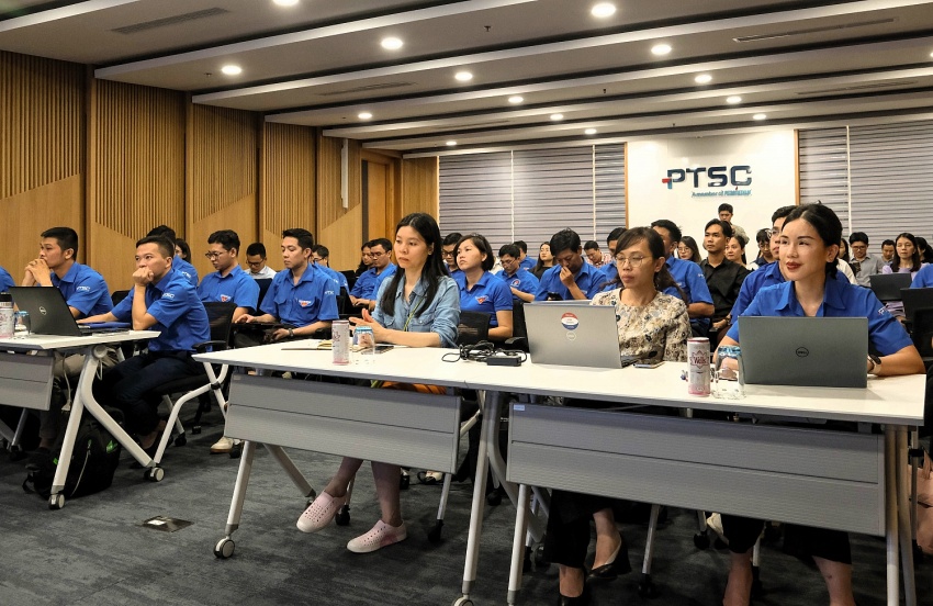 Đoàn thanh niên PTSC  , Hội thảo ứng dụng AI  , nâng cao hiệu suất công việc  , Đoàn Thanh niên Cơ quan Tổng công ty PTSC  , Trường Đại học Dầu khí Việt Nam  , 