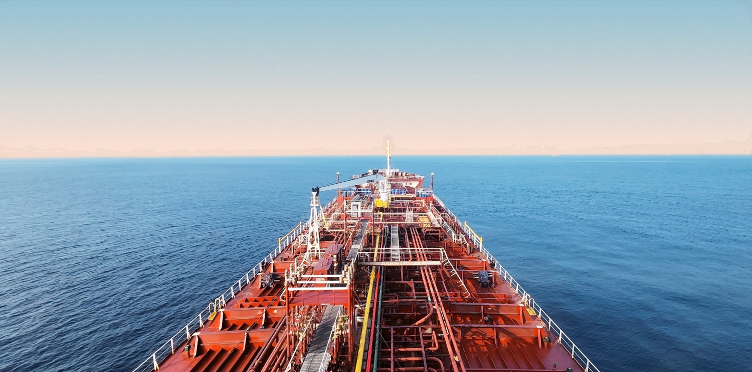 PVT Logistics: Con tàu vượt cạn thành công”